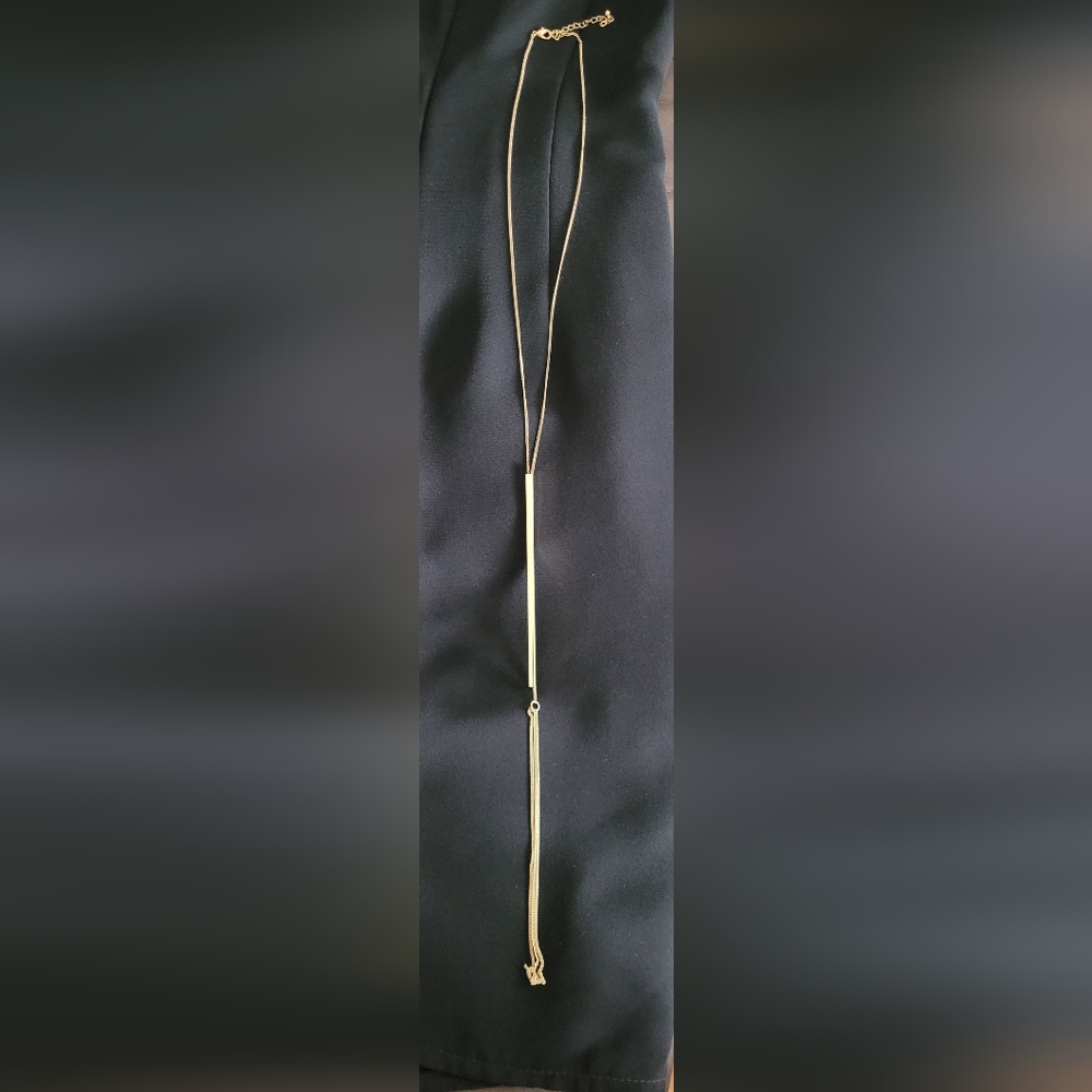 Elegant Gold Bar Pendant Necklace